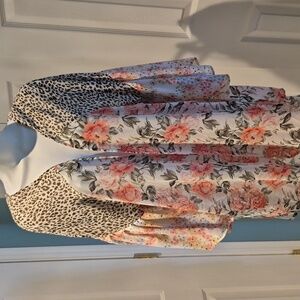 Umgee Leopard & FloralPrint Kimono. Sz M